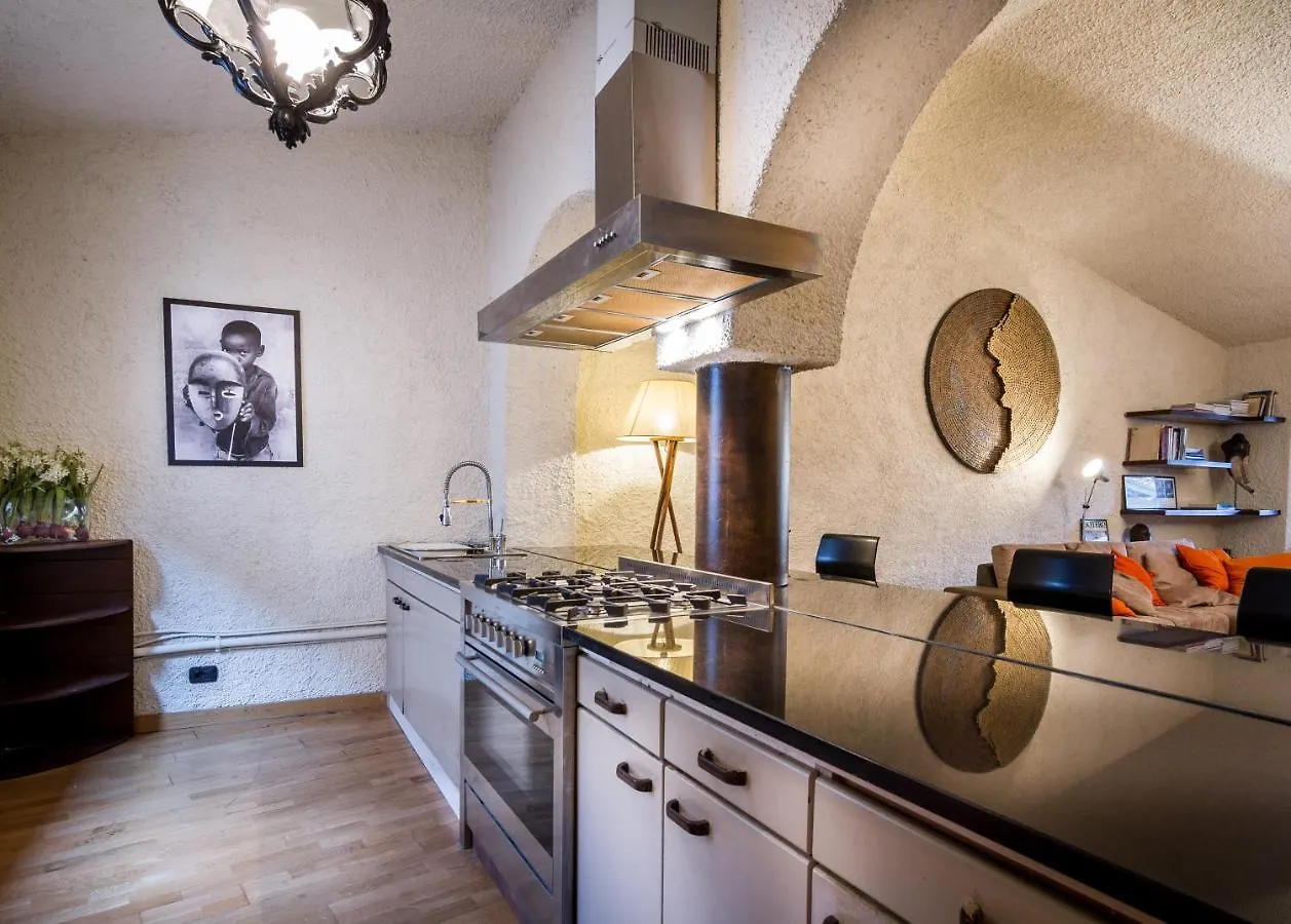 شقة Cernobbio Town House